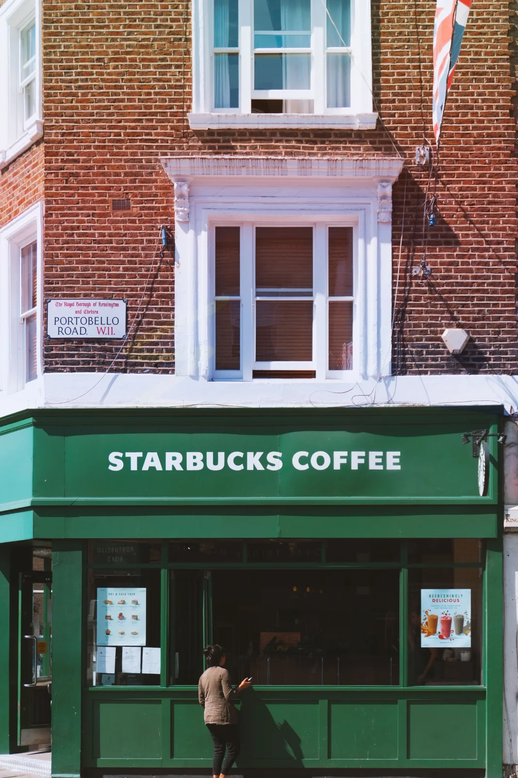 Illustrative Cafés & coffee image